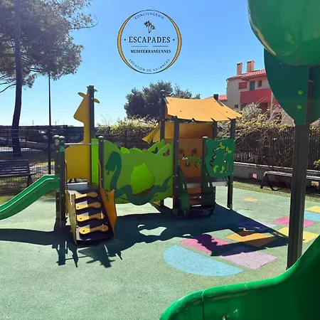 L'azur Mobilhome 6 Personnes 4 Etoiles Piscine Proche Des Plages Du Barcares *